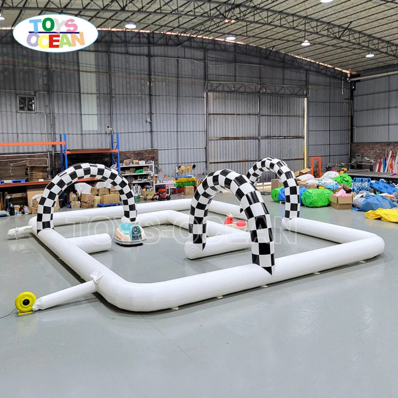 Надувная гоночная трасса из ПВ – обзор и цена Sports Equipment And Facilities